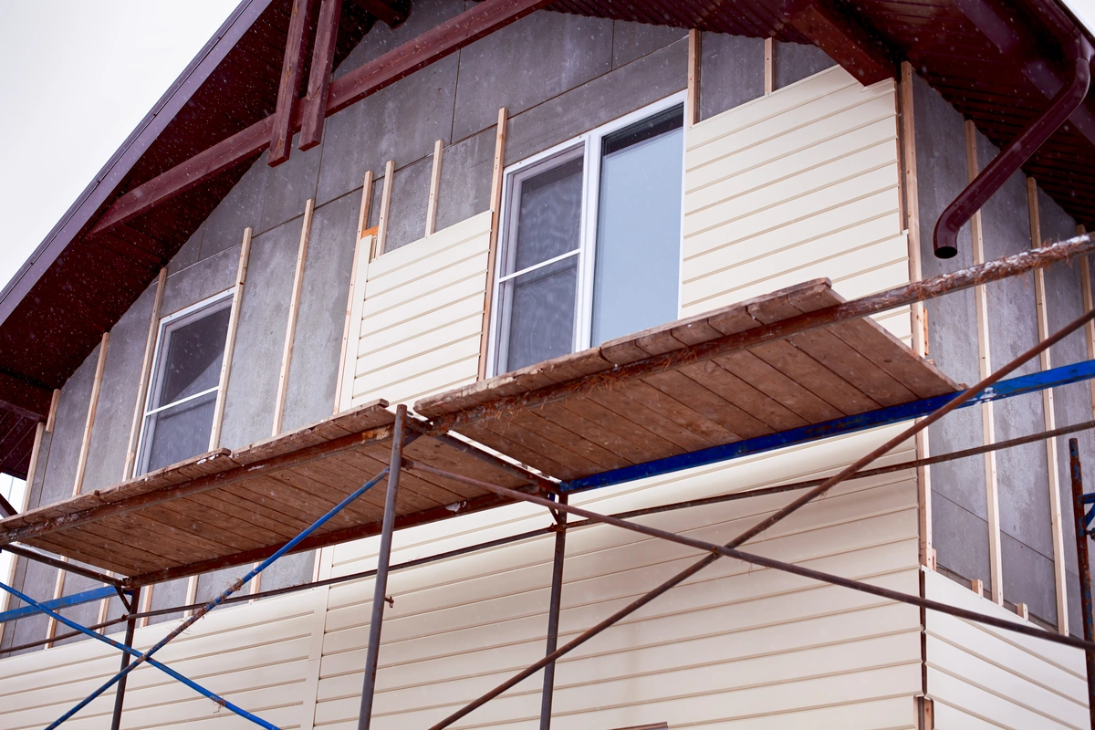 siding and scaffolding
